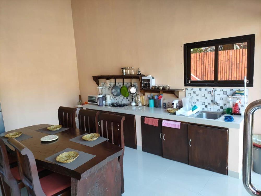 The Jade Garden - Your Home In Gili Air New House! 외부 사진